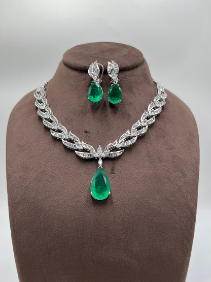 Imperial Shine Necklace