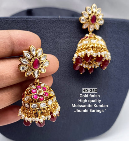 Mozo Jhumki