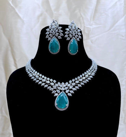 Luna Leaf Necklace
