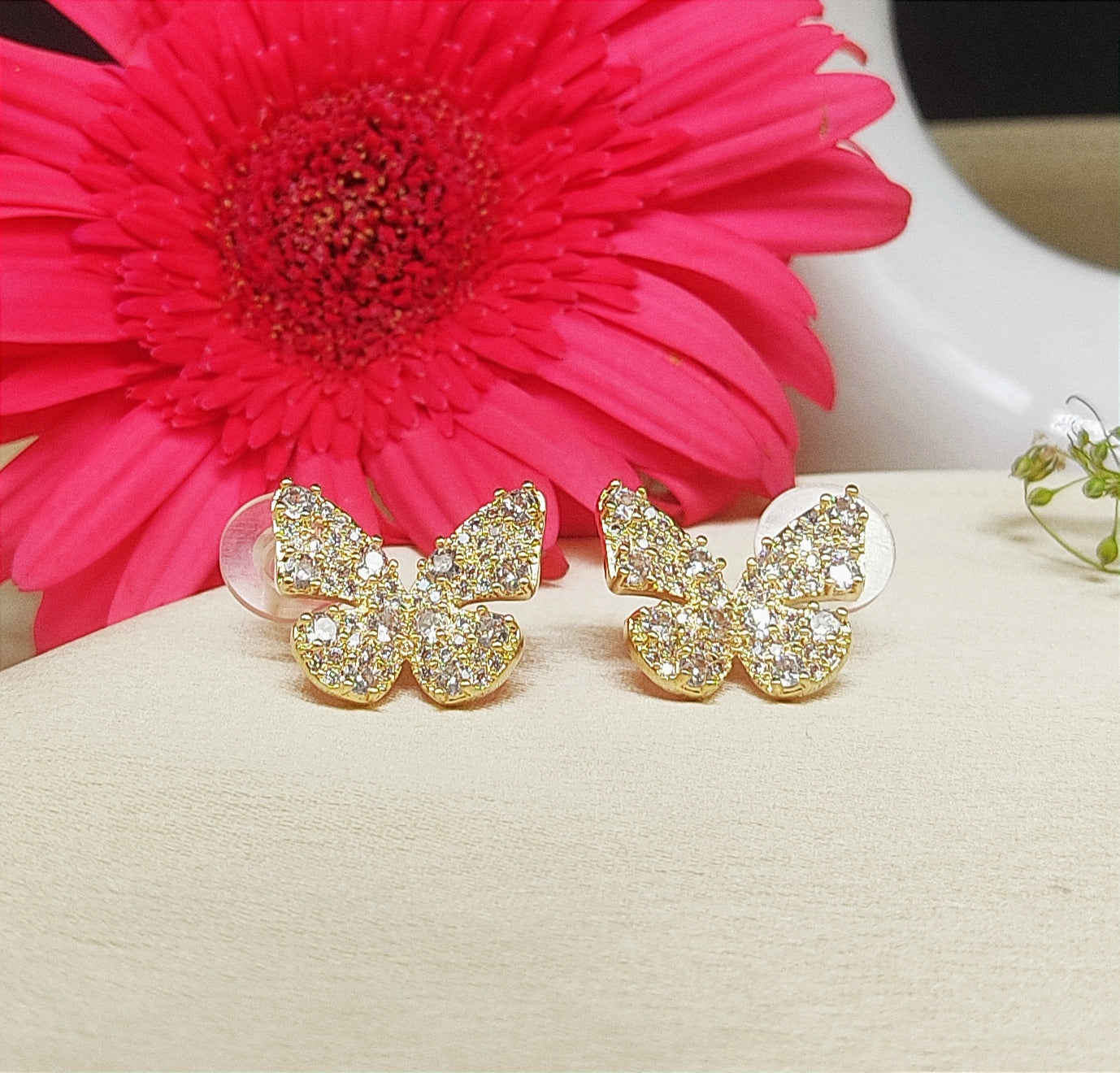 Butterfly Earrings - Gold