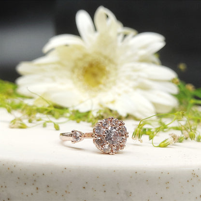 Floral Fantasy Rotating Ring