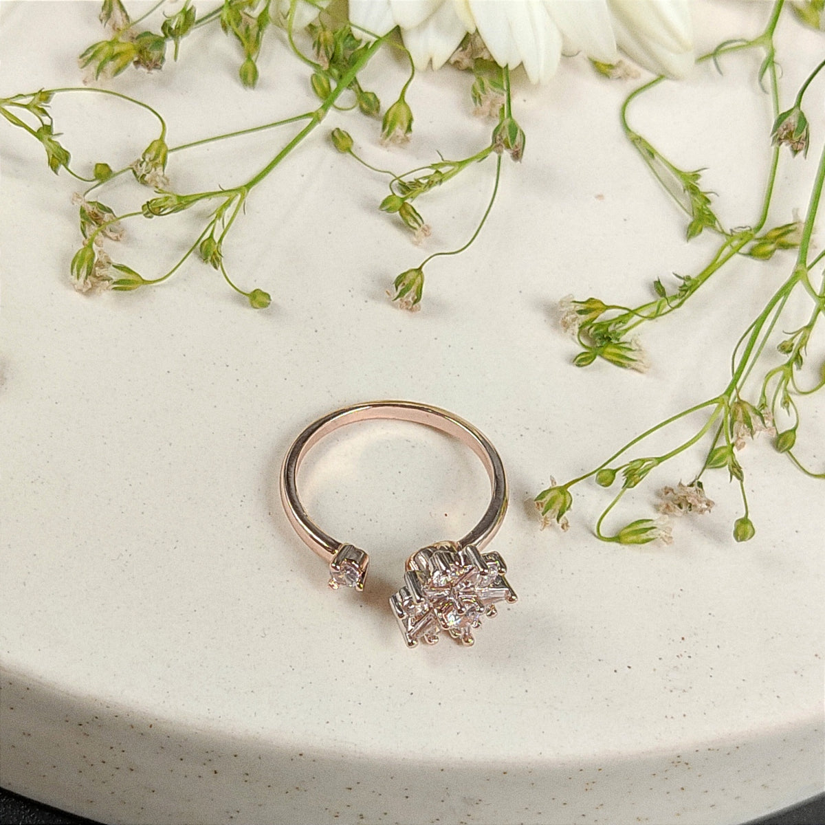 Rotating Ring Design Turning Petal Rotating Ring – HEER DESIGNS